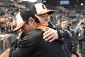 休瓦特與陳偉殷