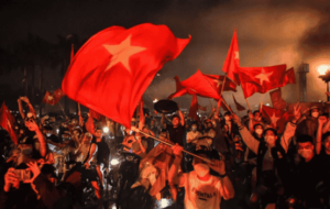 越南球迷慶祝球隊東南亞運動會奪冠